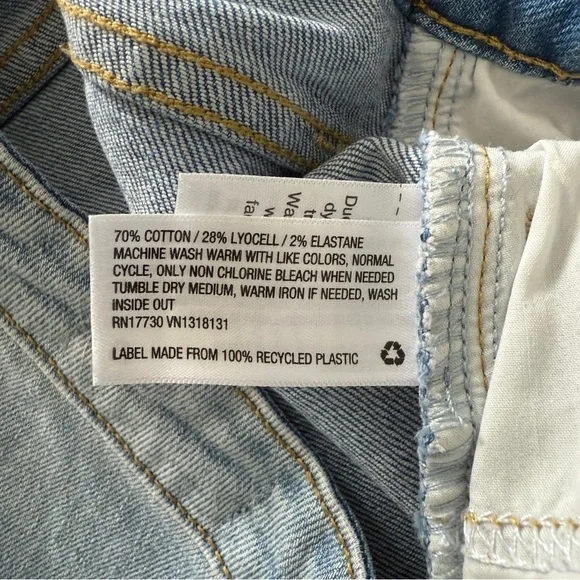 Target Universal Thread Ankle Bootcut Cutoff Jeans - Picture 5 of 5